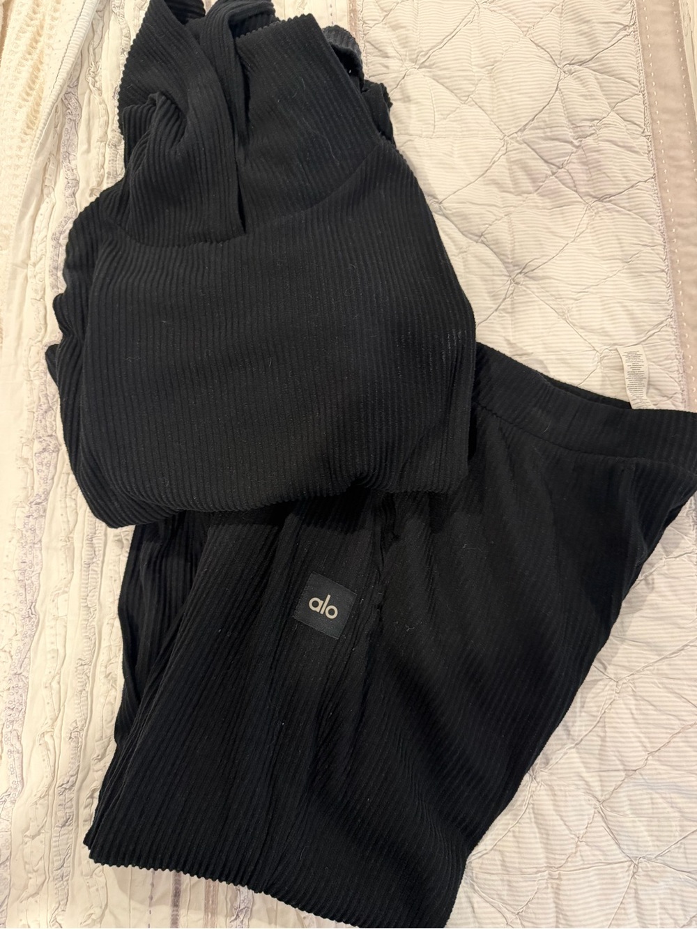 ALO Muse Cropped Hoodie and Joggers